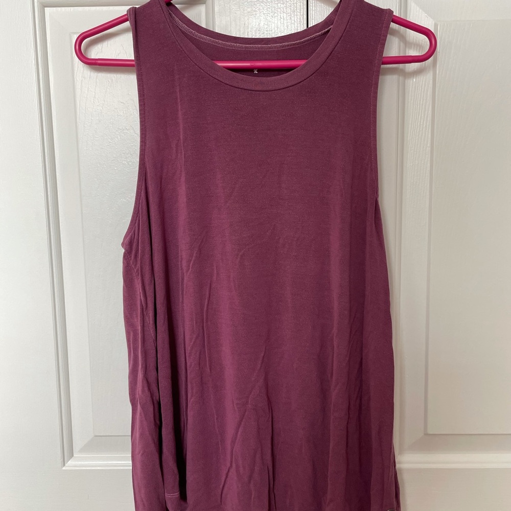 American Eagle soft and sexy tanks